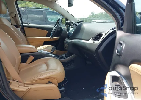 2013 Dodge Journey Crew from USA, damaged, VIN 3C4PDCDG6DT590466